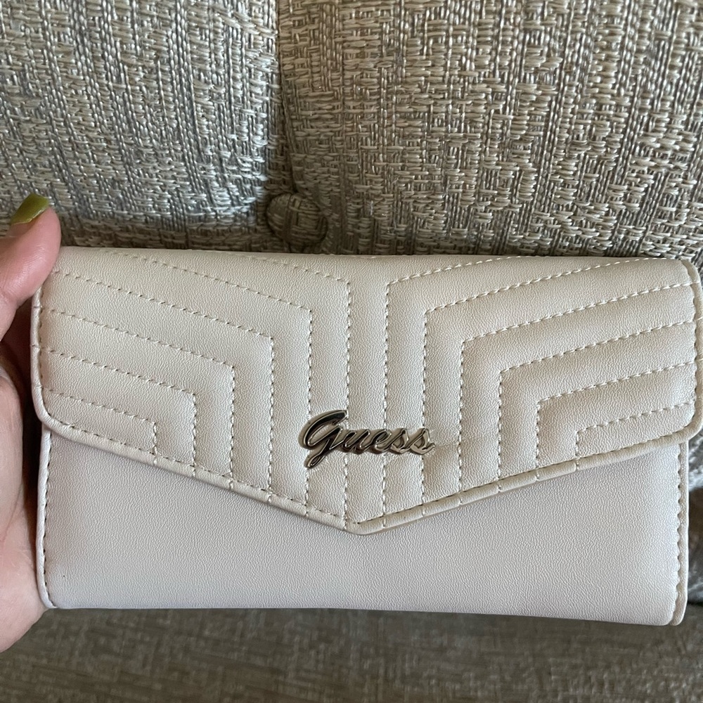 WALLET GUESS